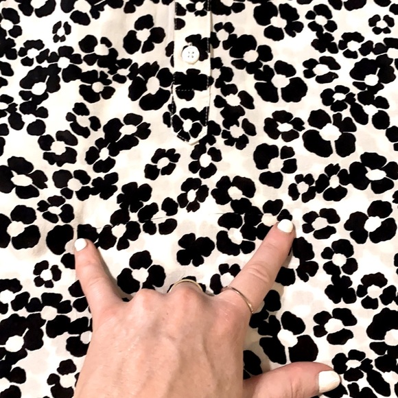 Ann Taylor LOFT Floral Henley Tunic - Picture 6 of 8